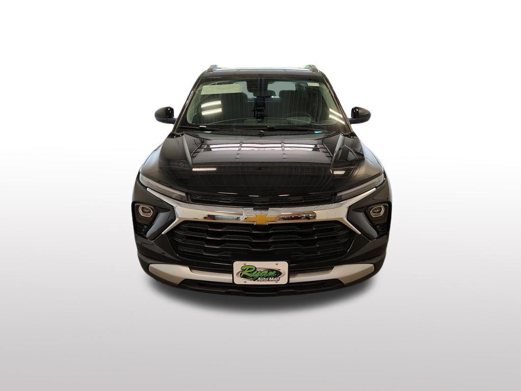 new 2026 Chevrolet TrailBlazer car, priced at $27,535