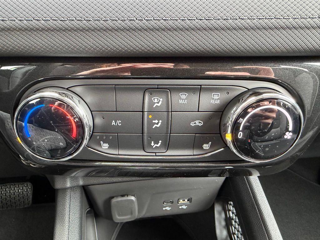 new 2026 Chevrolet TrailBlazer car, priced at $27,430