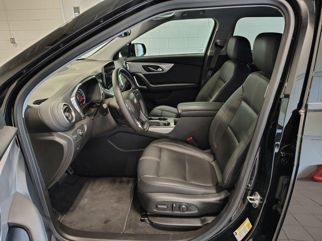 used 2024 Chevrolet Blazer car, priced at $33,677