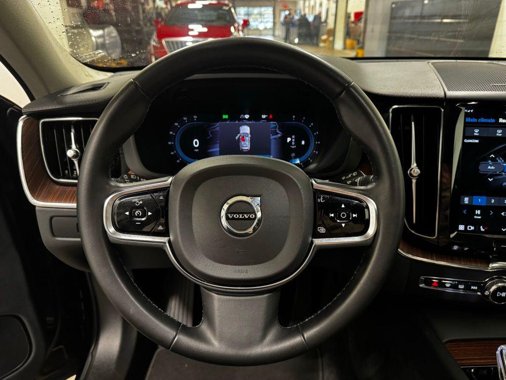 used 2023 Volvo XC60 car, priced at $29,799