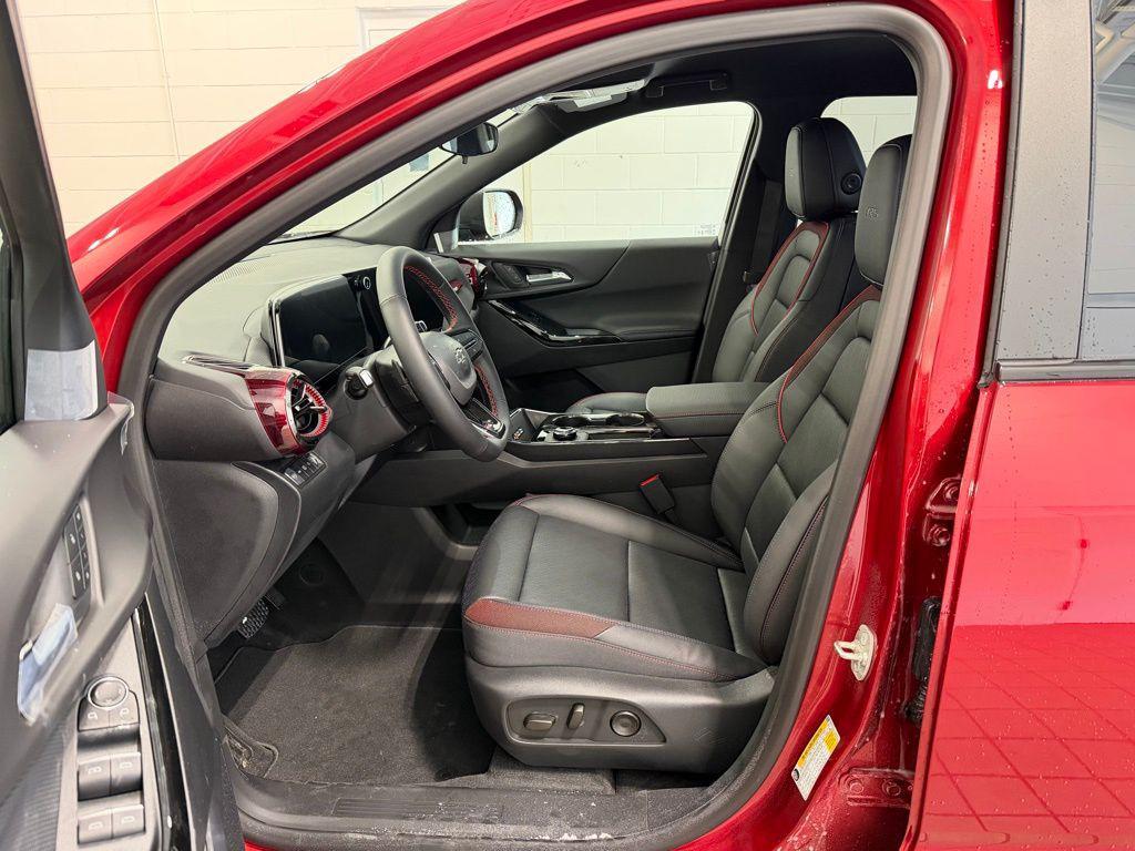 new 2026 Chevrolet Equinox car, priced at $35,632