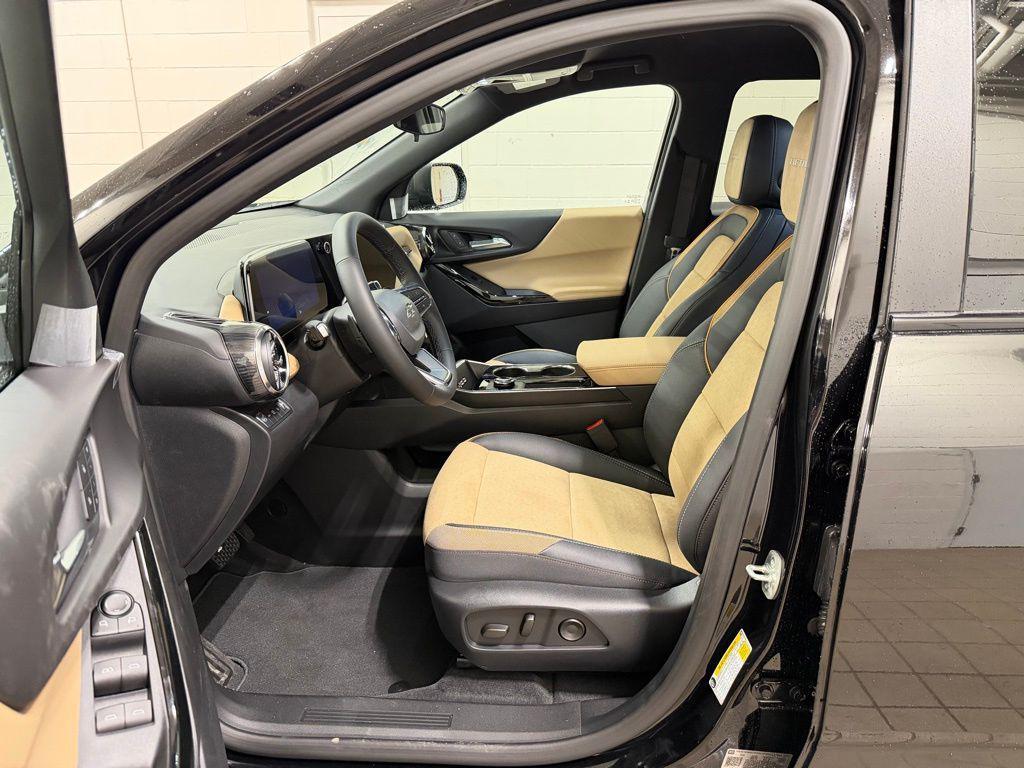 new 2026 Chevrolet Equinox car, priced at $34,995