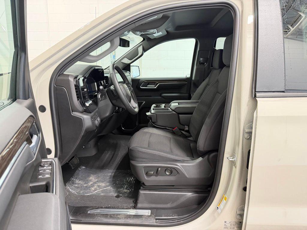 new 2026 Chevrolet Silverado 1500 car, priced at $51,715
