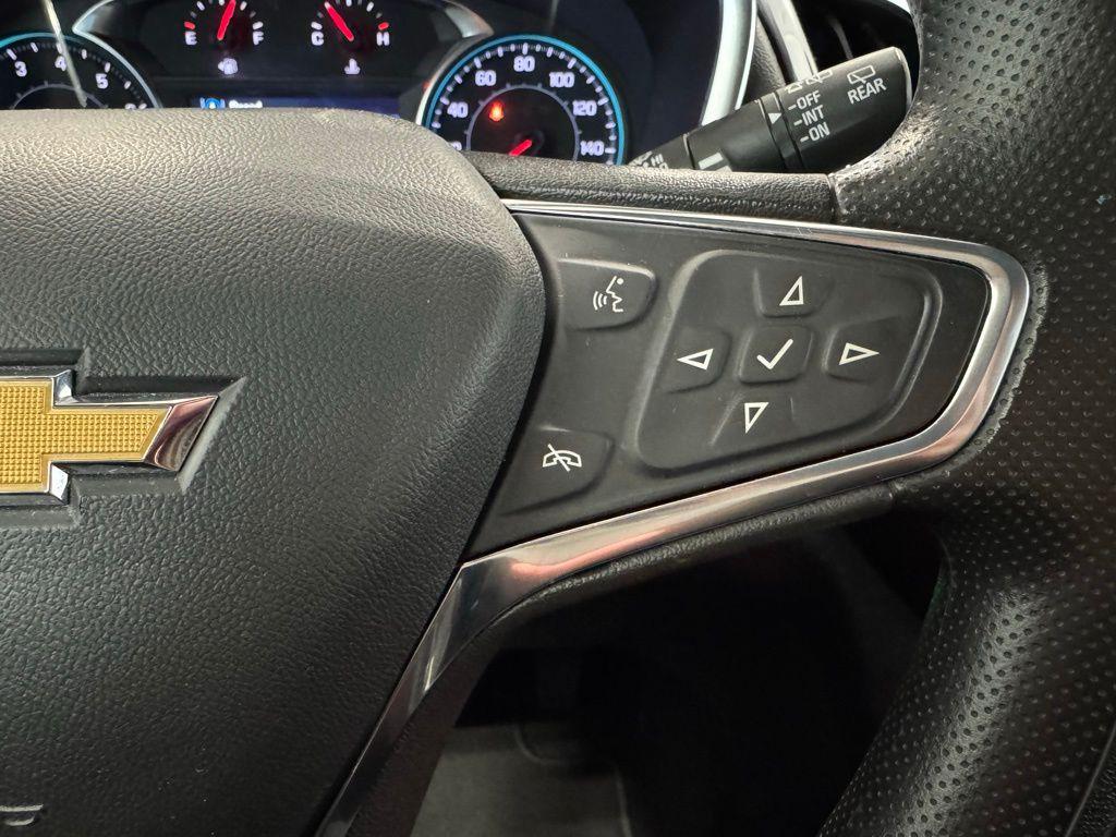 used 2023 Chevrolet Equinox car, priced at $18,699