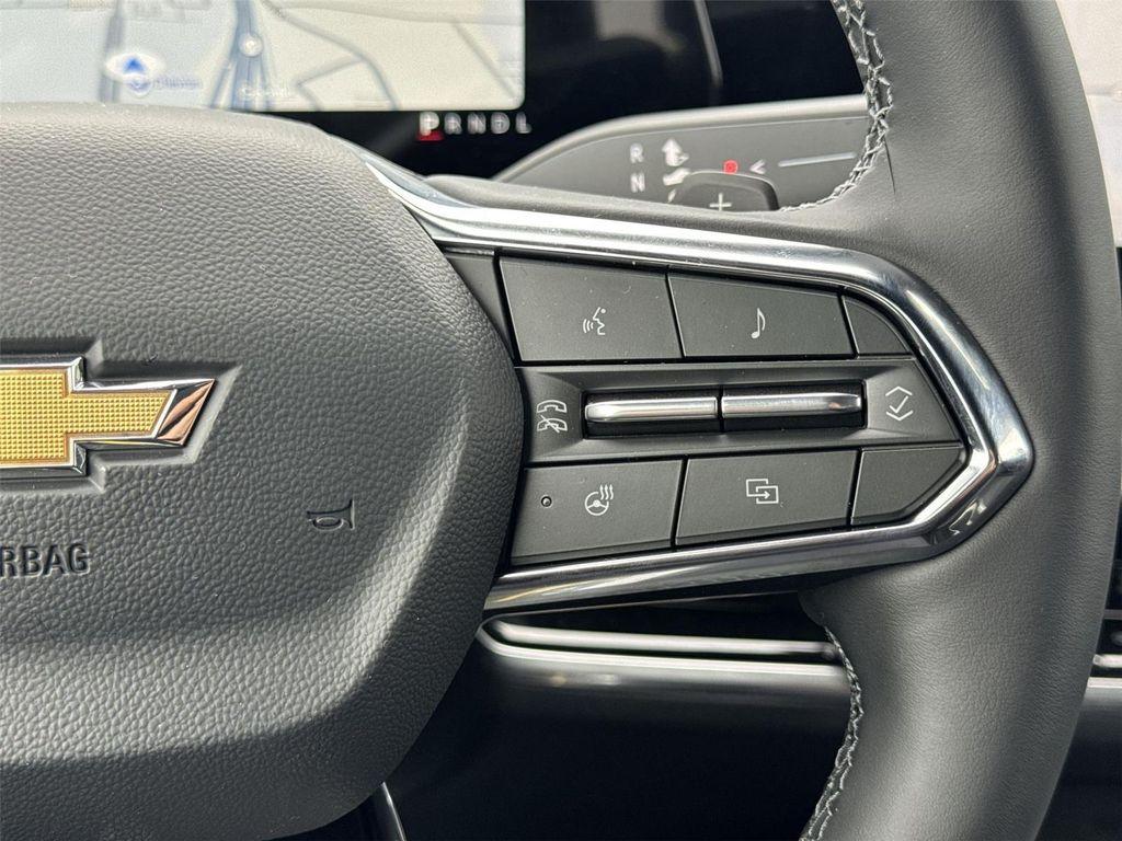 new 2026 Chevrolet Equinox car, priced at $31,240