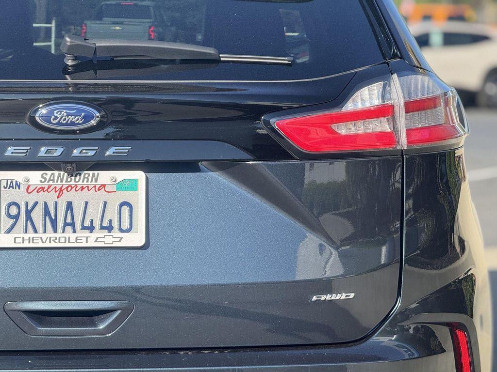 used 2024 Ford Edge car, priced at $29,895