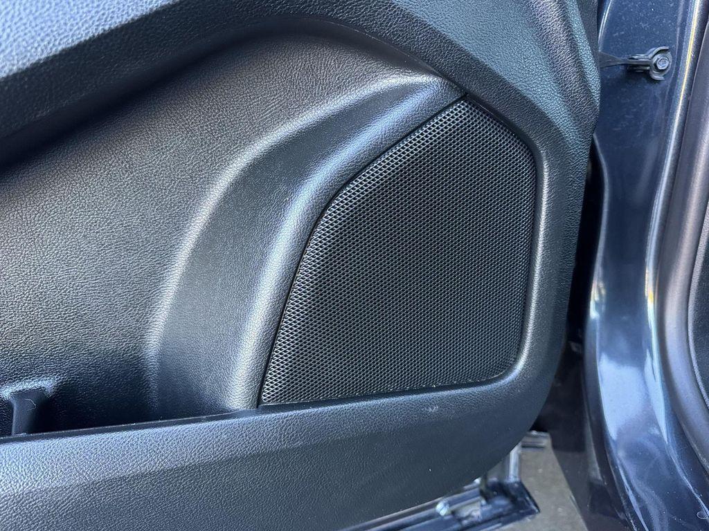 used 2024 Ford Edge car, priced at $29,895