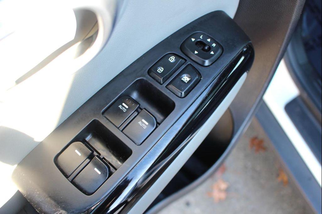 used 2015 Kia Soul car, priced at $8,495