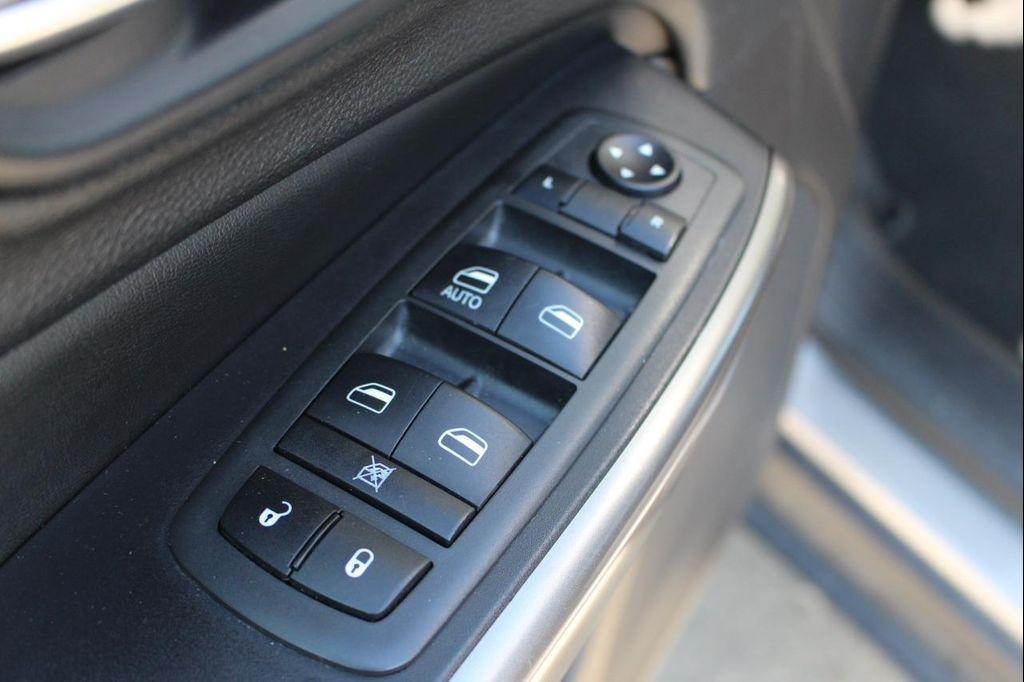 used 2020 Jeep Cherokee car, priced at $8,995