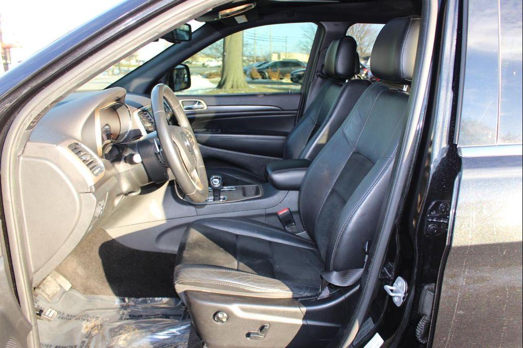 used 2015 Jeep Grand Cherokee car, priced at $11,749