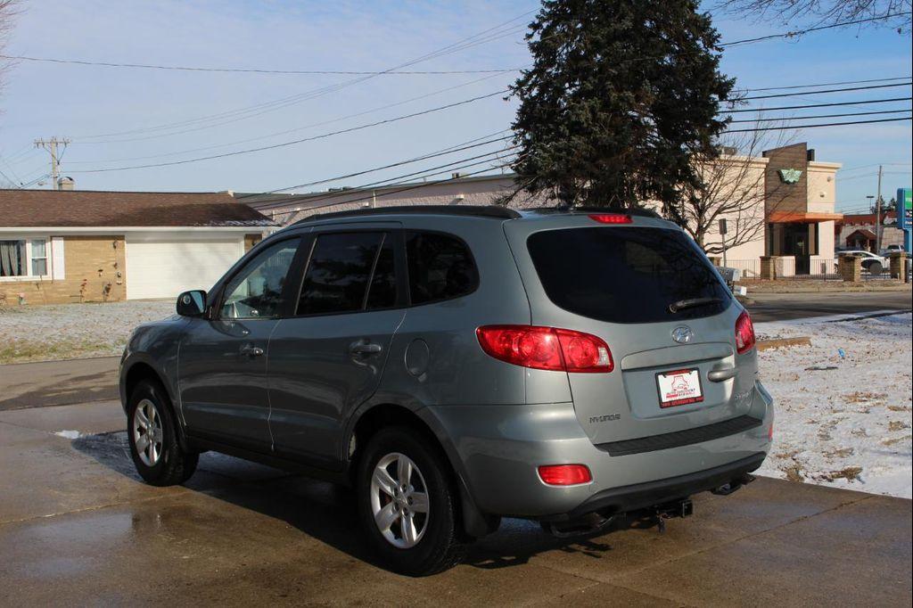 used 2009 Hyundai Santa Fe car, priced at $7,895