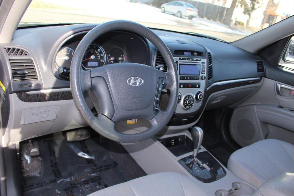 used 2009 Hyundai Santa Fe car, priced at $7,895
