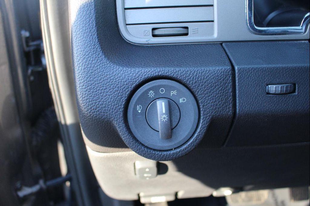 used 2014 Lincoln Navigator car, priced at $11,495