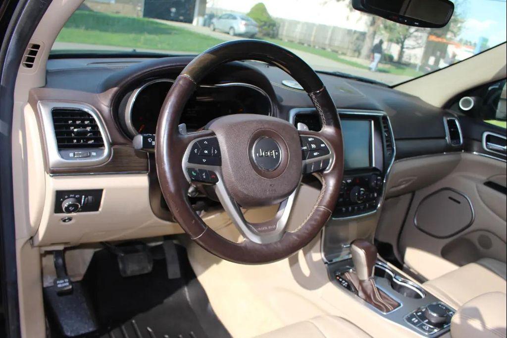 used 2017 Jeep Grand Cherokee car, priced at $15,495