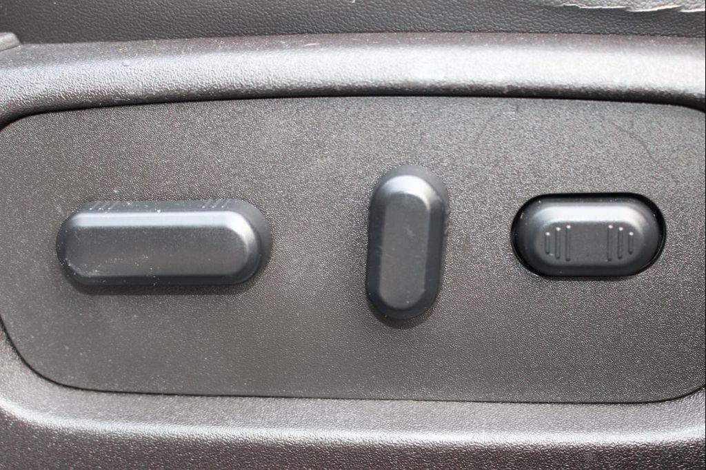 used 2014 Ford Taurus car, priced at $8,995