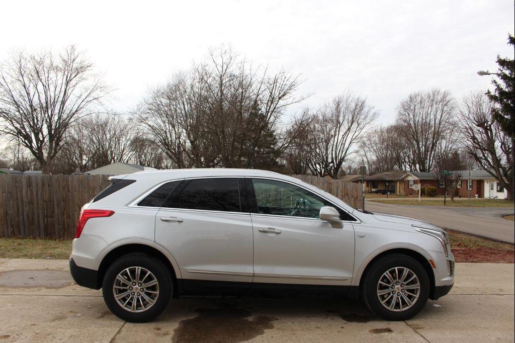 used 2017 Cadillac XT5 car, priced at $12,995