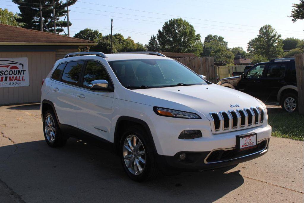 used 2016 Jeep Cherokee car, priced at $10,495