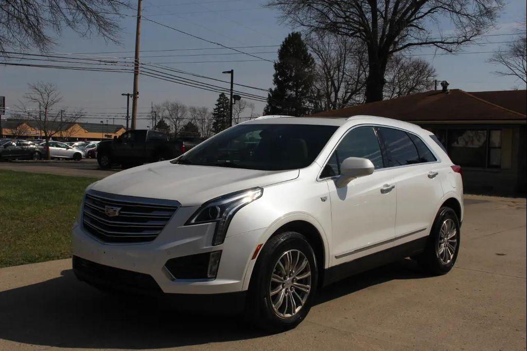 used 2018 Cadillac XT5 car, priced at $14,995