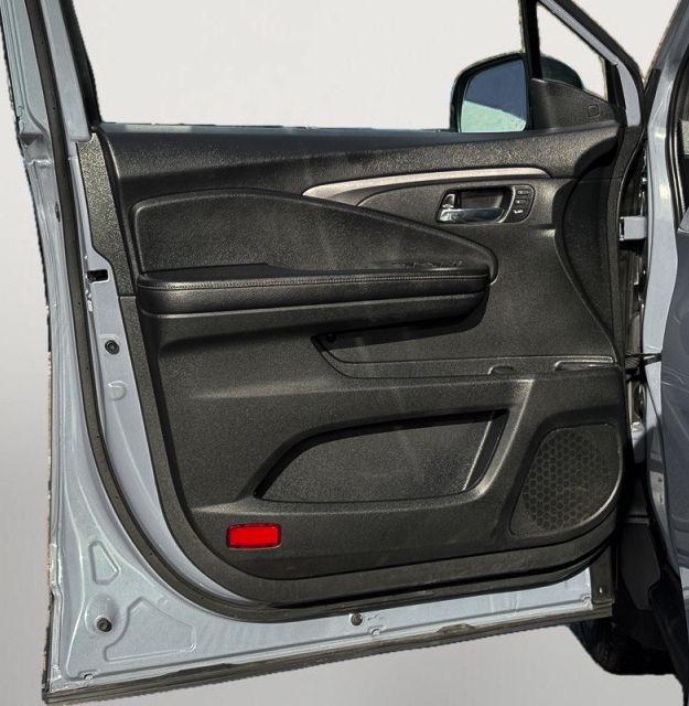 used 2023 Honda Ridgeline car, priced at $31,800