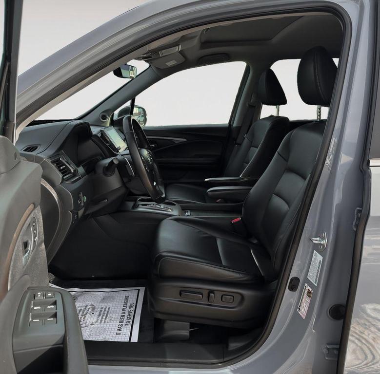 used 2023 Honda Ridgeline car, priced at $31,800