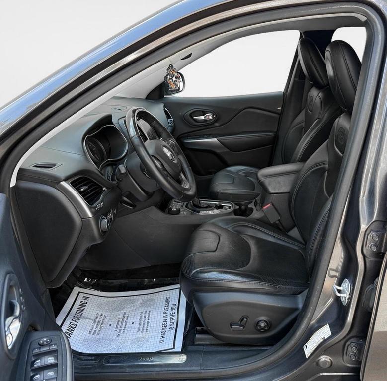 used 2019 Jeep Cherokee car, priced at $17,895