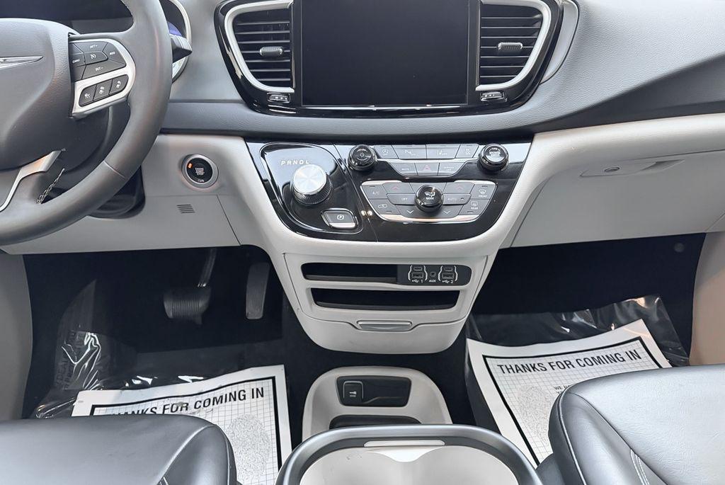 used 2023 Chrysler Pacifica car, priced at $21,500