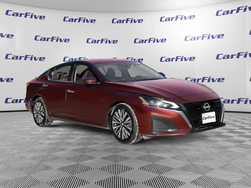 used 2023 Nissan Altima car, priced at $15,900