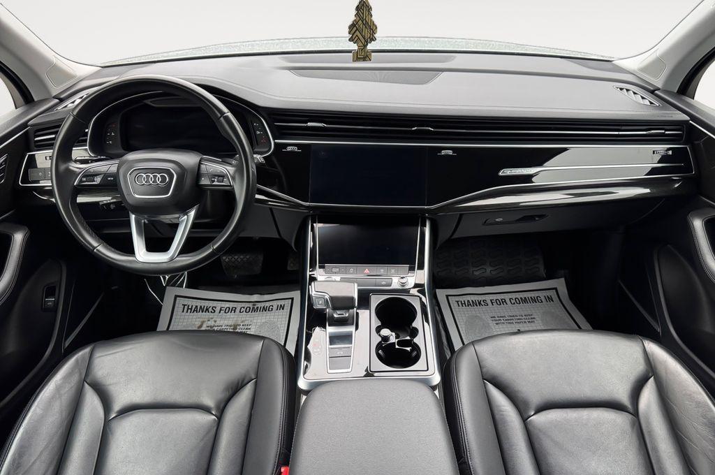 used 2023 Audi Q7 car, priced at $37,500