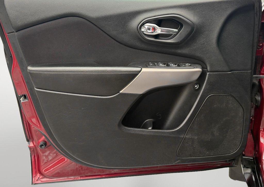 used 2018 Jeep Cherokee car, priced at $12,400