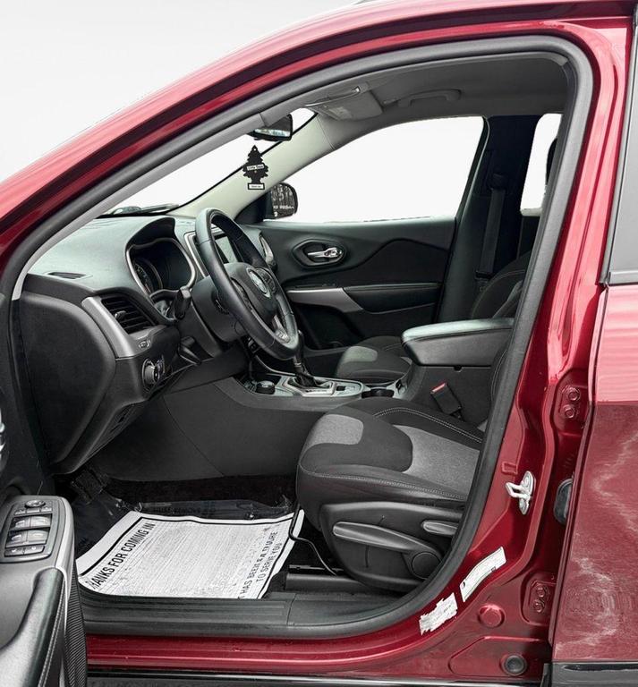 used 2018 Jeep Cherokee car, priced at $12,400