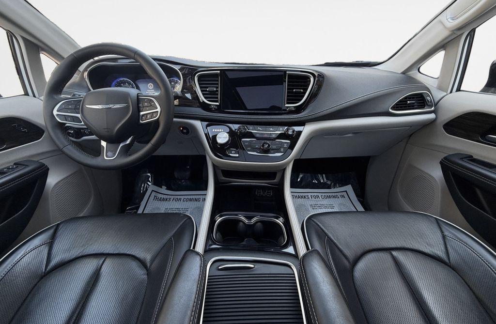 used 2024 Chrysler Pacifica car, priced at $32,900