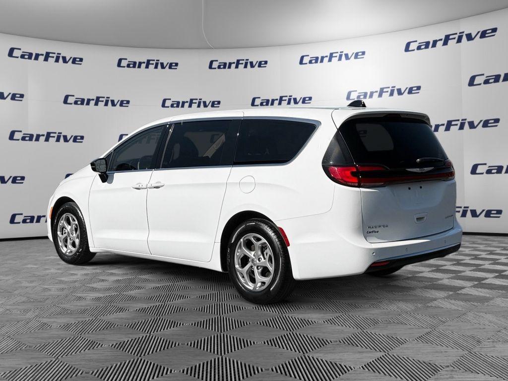 used 2024 Chrysler Pacifica car, priced at $32,900