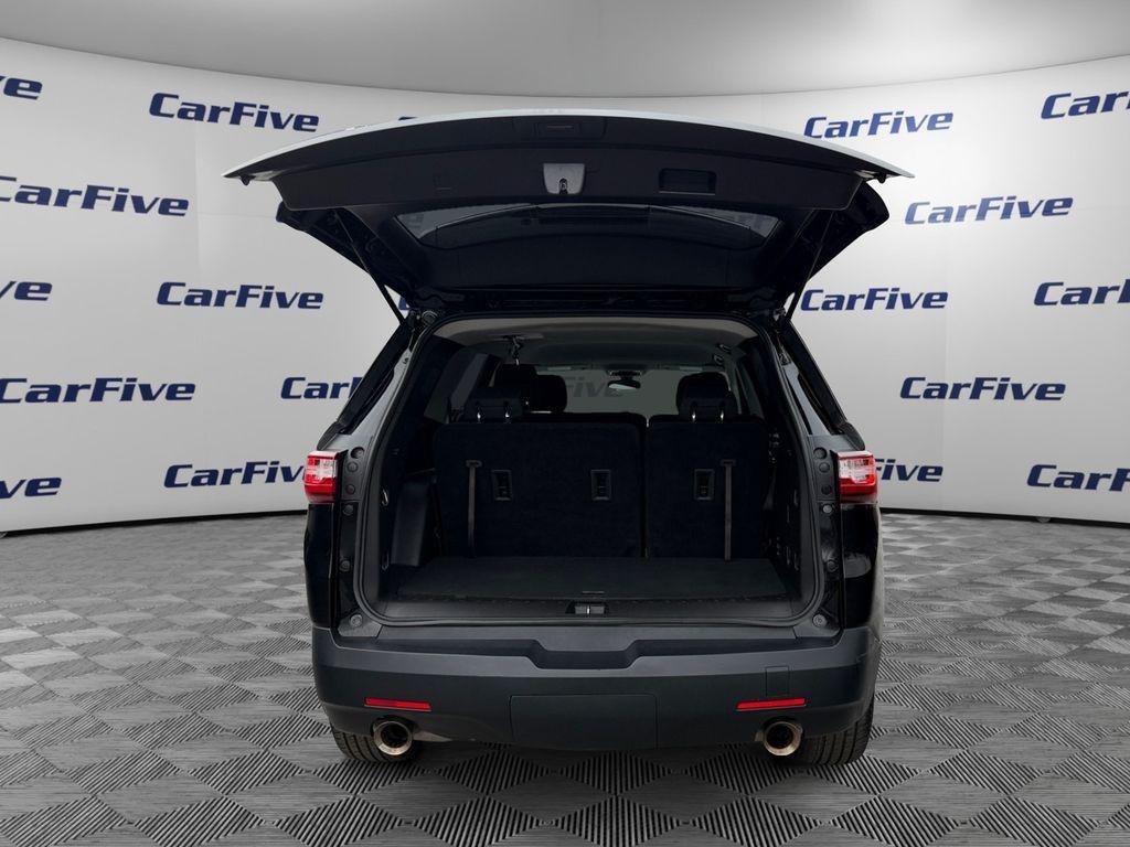 used 2018 Chevrolet Traverse car, priced at $14,895