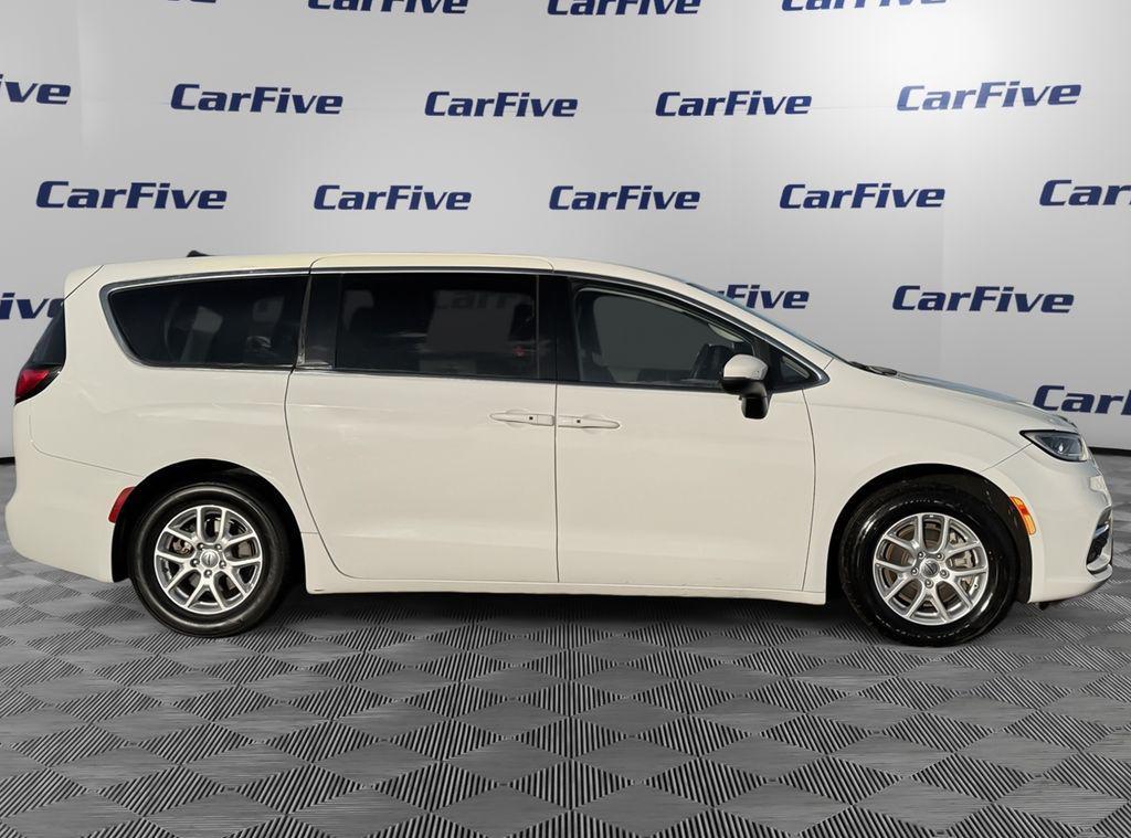 used 2023 Chrysler Pacifica car, priced at $21,800