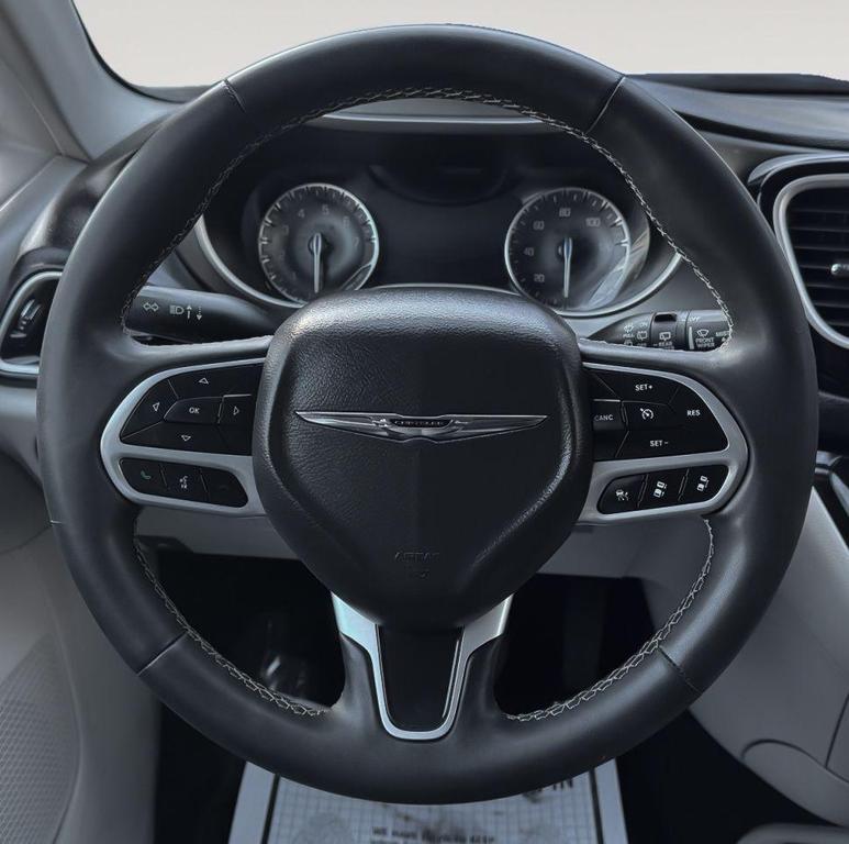 used 2023 Chrysler Pacifica car, priced at $21,800