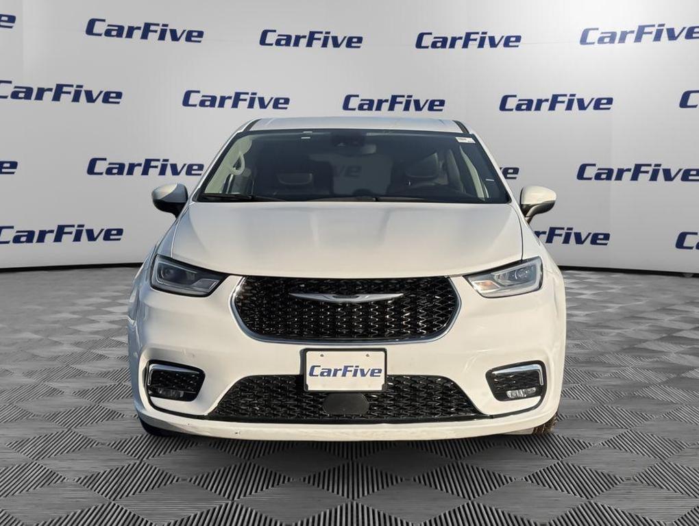 used 2023 Chrysler Pacifica car, priced at $21,800