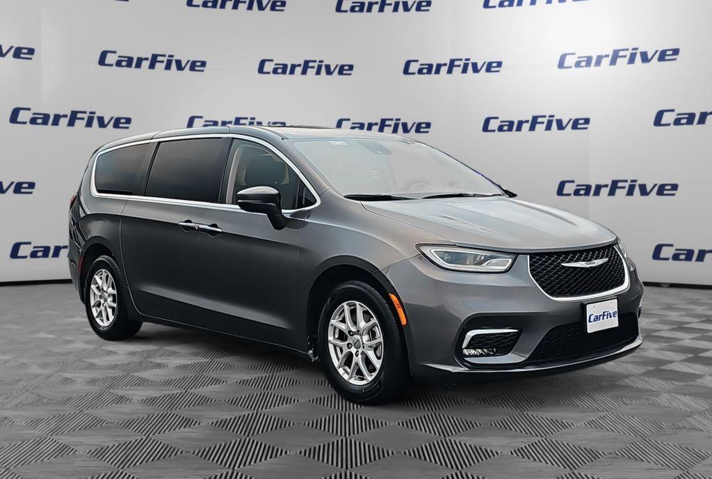 used 2023 Chrysler Pacifica car, priced at $21,800