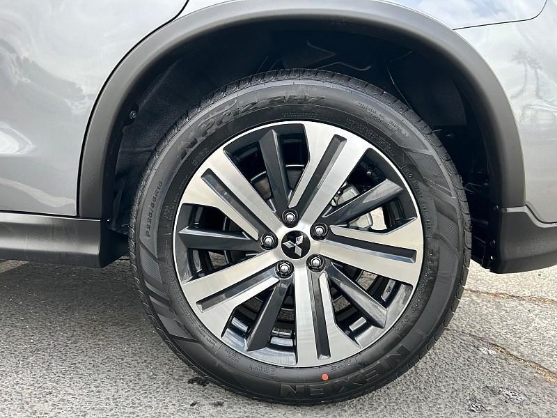 new 2025 Mitsubishi Outlander Sport car, priced at $31,660