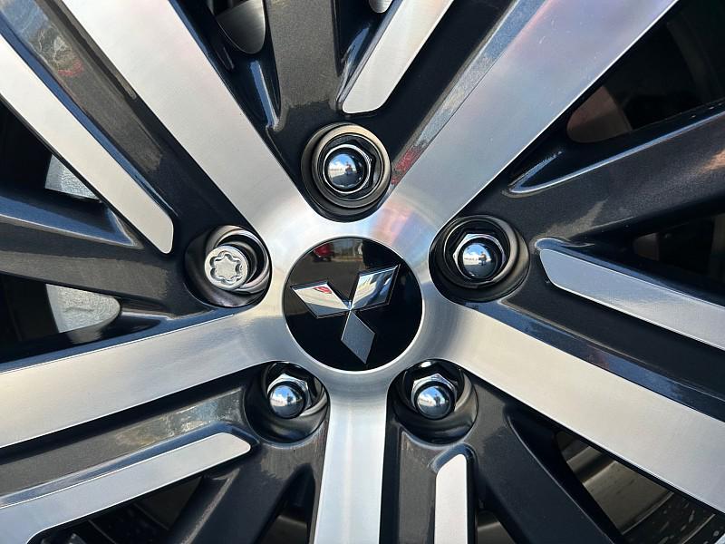 new 2025 Mitsubishi Outlander Sport car, priced at $29,460