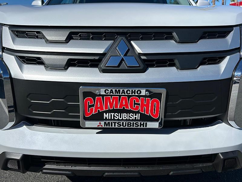 new 2025 Mitsubishi Outlander car, priced at $36,615