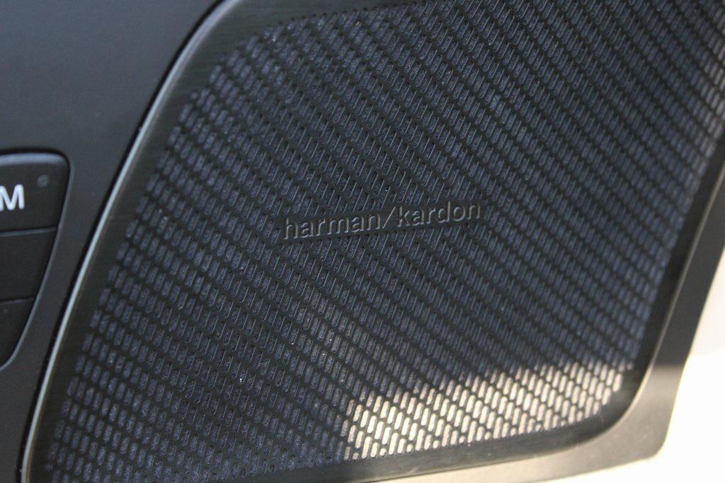 used 2023 Volvo XC60 car, priced at $35,702