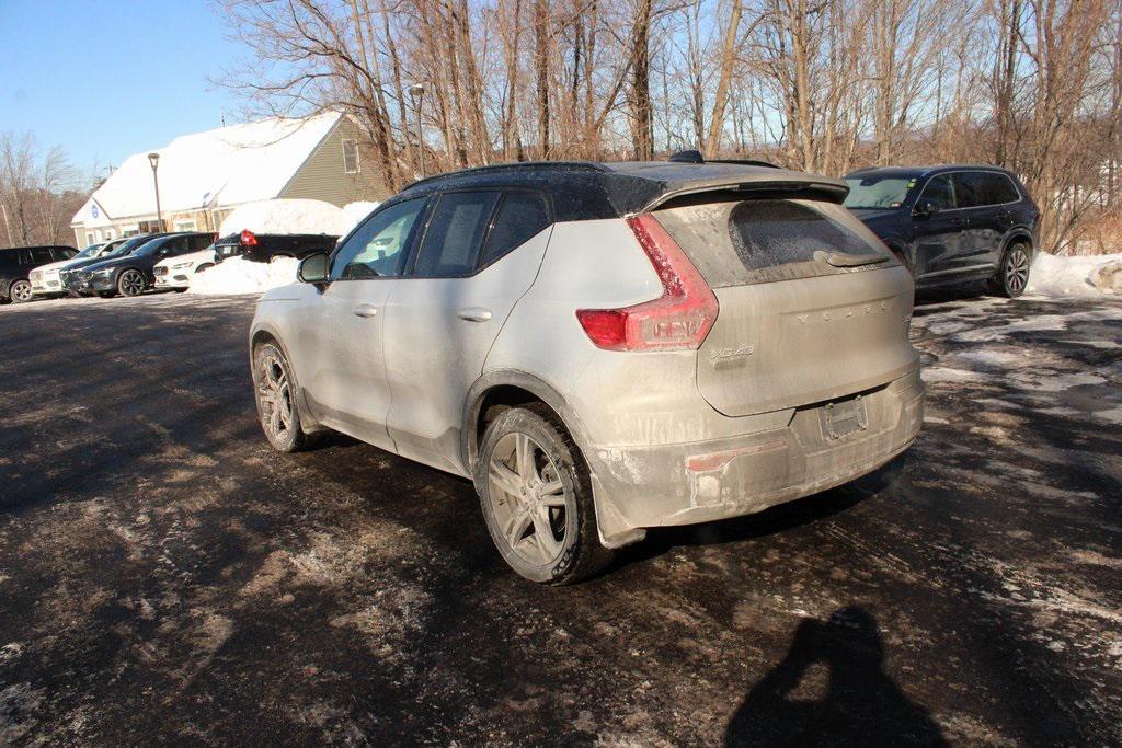 used 2021 Volvo XC40 car, priced at $23,344