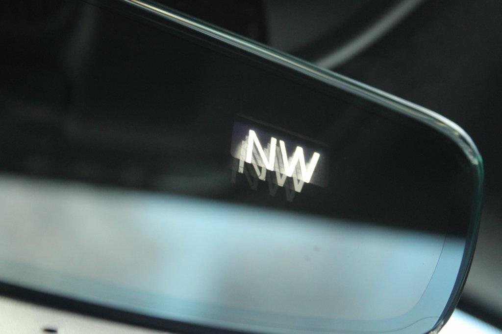 used 2021 Volvo XC40 car, priced at $23,344