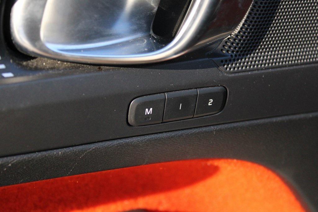 used 2021 Volvo XC40 car, priced at $23,344