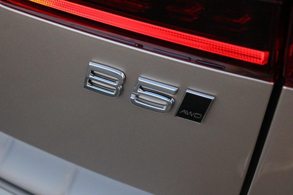 new 2026 Volvo XC60 car, priced at $58,785