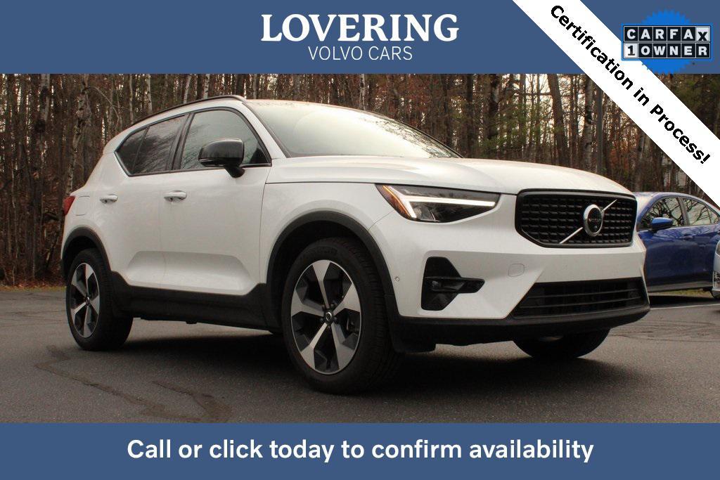 used 2025 Volvo XC40 car, priced at $33,219