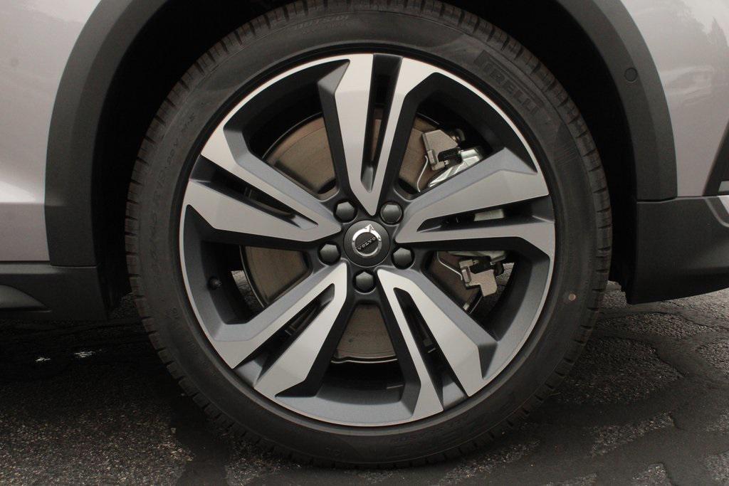 new 2026 Volvo V60 Cross Country car, priced at $57,060