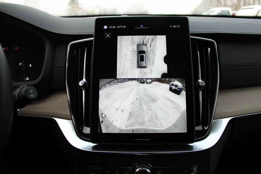 used 2025 Volvo XC90 car, priced at $49,899