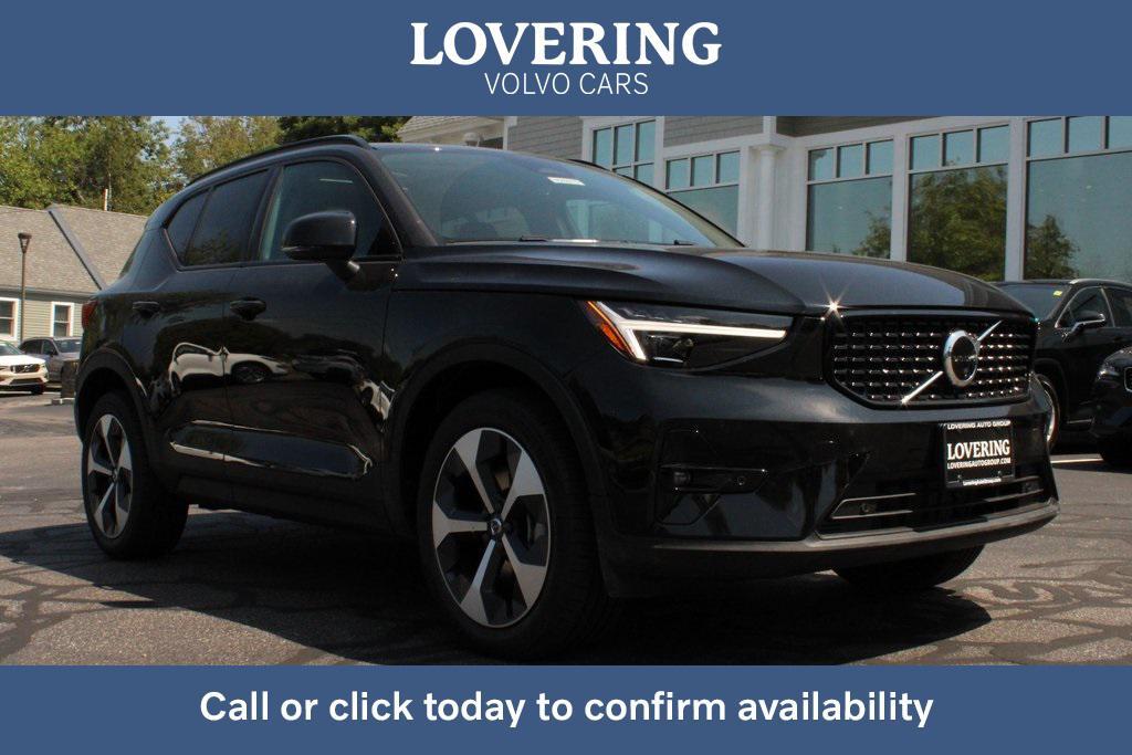 used 2026 Volvo XC40 car, priced at $44,988