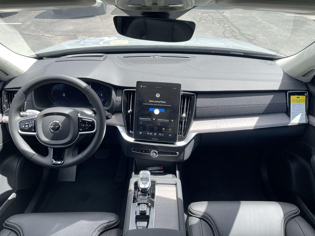 new 2026 Volvo XC90 car, priced at $76,780